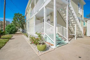 1406 Moody Ave, Galveston, TX 77550 - Photo 1