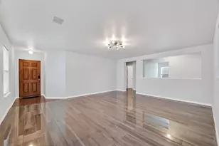 15319 Mission Oak Dr, Houston, TX 77083 - Photo 3