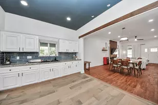 6833 Stonehaven Way, Houston, TX 77085 - Photo 5