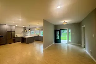 2010 Cherry Laurel Dr, Spring, TX 77386 - Photo 9