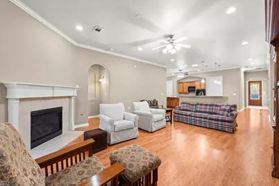 15246 Scenic Woodland Drive, Conroe, TX 77384 - Photo 11