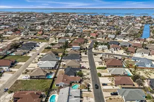 13833 Flintlock Dr, Corpus Christi, TX 78418 - Photo 43