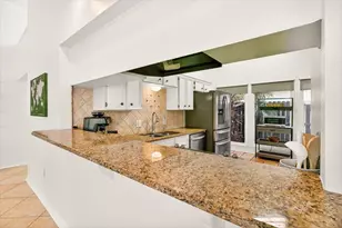 13833 Flintlock Dr, Corpus Christi, TX 78418 - Photo 11