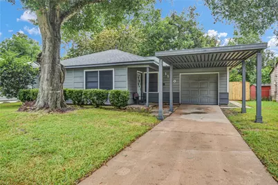 1100 Meadowlane Street, Angleton, TX 77515 - Photo 1