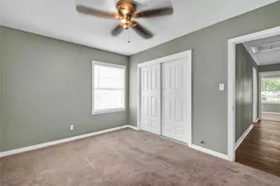 1100 Meadowlane St, Angleton, TX 77515 - Photo 5