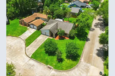 17511 Favor Bend Court, Humble, TX 77396 - Photo 33