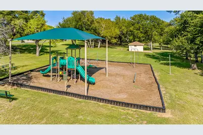 9617 Ravenswood Road, Granbury, TX 76049 - Photo 47