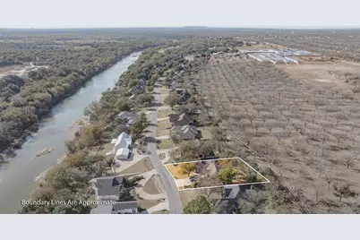 9617 Ravenswood Road, Granbury, TX 76049 - Photo 37