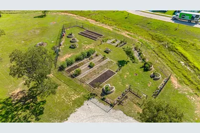 9617 Ravenswood Road, Granbury, TX 76049 - Photo 43