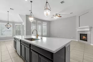 3930 Dogwood Canyon Ln, Sugar Land, TX 77479 - Photo 15