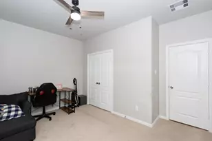 208 Timber Grv Ct, Clute, TX 77531 - Photo 15