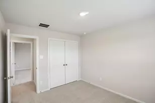 18382 Lndg Mdws Ln, New Caney, TX 77357 - Photo 11