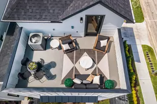 2214 Dennis St, Houston, TX 77004 - Photo 9