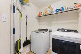 13184 Lake Breeze Ln, Willis, TX 77318 - Photo 9