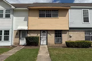 11869 Algonquin Dr, Houston, TX 77089 - Photo 1