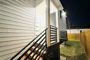 610 E 41st St, Houston, TX 77022 - Photo 19