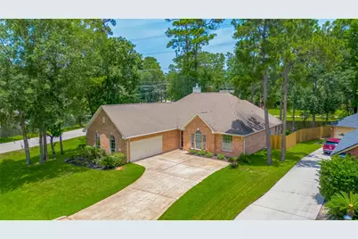 711 Stonewall Jackson Court, Conroe, TX 77302 - Photo 3