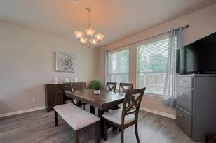 711 Stonewall Jackson Ct, Conroe, TX 77302 - Photo 13