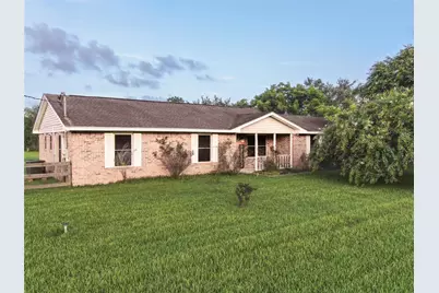 7301 Avenue L 1/2, Santa Fe, TX 77510 - Photo 1