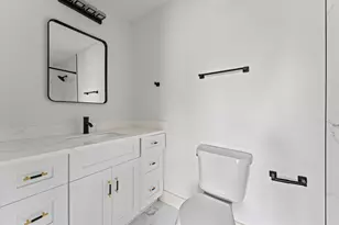 2105 Sheridan St, Houston, TX 77030 - Photo 15