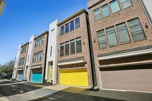 209 Burr St, Houston, TX 77011 - Photo 1