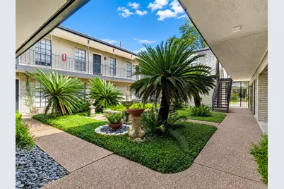 3402 Garrott Street #1, Houston, TX 77006 - Photo 35