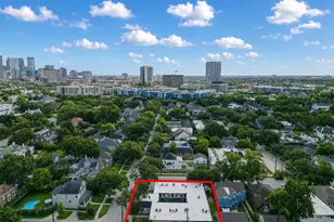 3402 Garrott St, Houston, TX 77006 - Photo 31