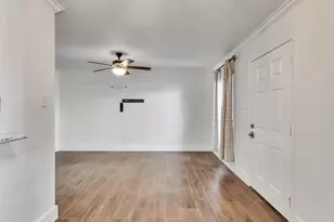 3402 Garrott St, Houston, TX 77006 - Photo 17