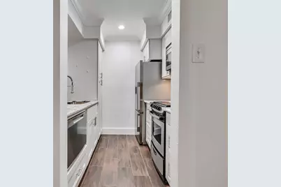 3402 Garrott Street #1, Houston, TX 77006 - Photo 13