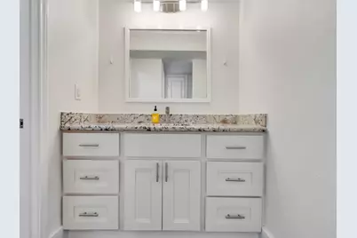 3402 Garrott Street #1, Houston, TX 77006 - Photo 25