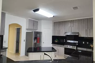 12303 Doe Meadow Dr, Stafford, TX 77477 - Photo 11