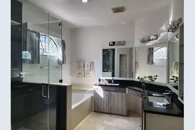 12303 Doe Meadow Drive, Stafford, TX 77477 - Photo 25