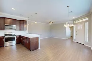 2019 2021 2023 2025 202 S Harvey Mitchell Parkway S, College Station, TX 77840 - Photo 37