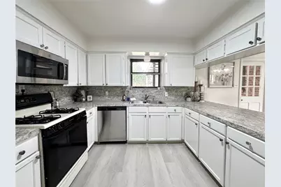 5510 Nina Lee Lane, Houston, TX 77092 - Photo 9