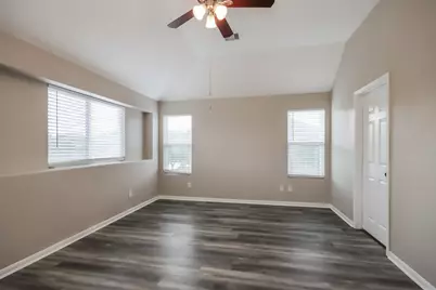 7215 Fox Scene Drive, Humble, TX 77338 - Photo 9