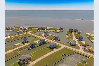 3 Ramrod, Hitchcock, TX 77563 - Photo 35