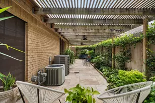 7416 Kelving St, Houston, TX 77030 - Photo 35