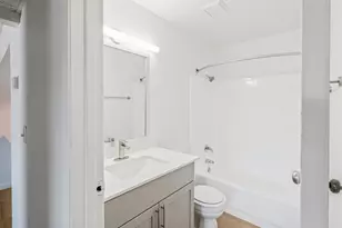 4600 West Pioneer Dr, Irving, TX 75061 - Photo 13