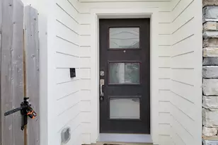 845 Fisher St, Houston, TX 77018 - Photo 3
