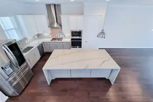 845 Fisher St, Houston, TX 77018 - Photo 29