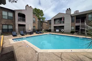 2025 Augusta Dr, Houston, TX 77057 - Photo 19