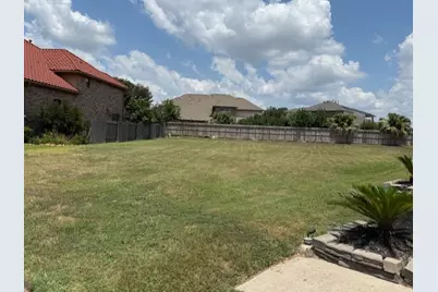 104 Cherry Hills Drive, Jersey Village, TX 77064 - Photo 5