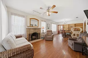 4217 Ave T 1/2, Galveston, TX 77550 - Photo 7