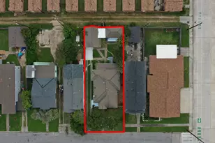 4217 Ave T 1/2, Galveston, TX 77550 - Photo 37
