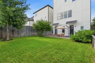 6022 Cottage Grove Lake Dr, Houston, TX 77007 - Photo 3