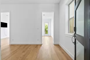 6022 Cottage Grove Lake Dr, Houston, TX 77007 - Photo 7