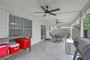 11818 Kewalo Basin Ln, Houston, TX 77034 - Photo 23