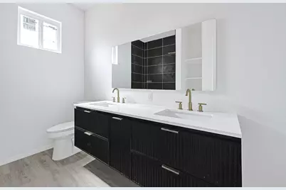 7939 Goode Street, Houston, TX 77012 - Photo 11