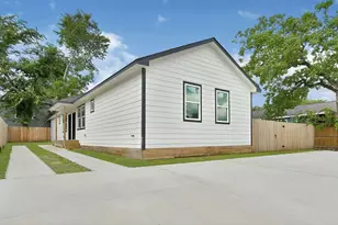 7939 Goode St, Houston, TX 77012 - Photo 1