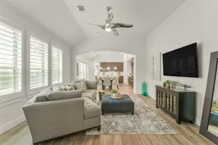 331 Great Hills Dr, Montgomery, TX 77316 - Photo 3